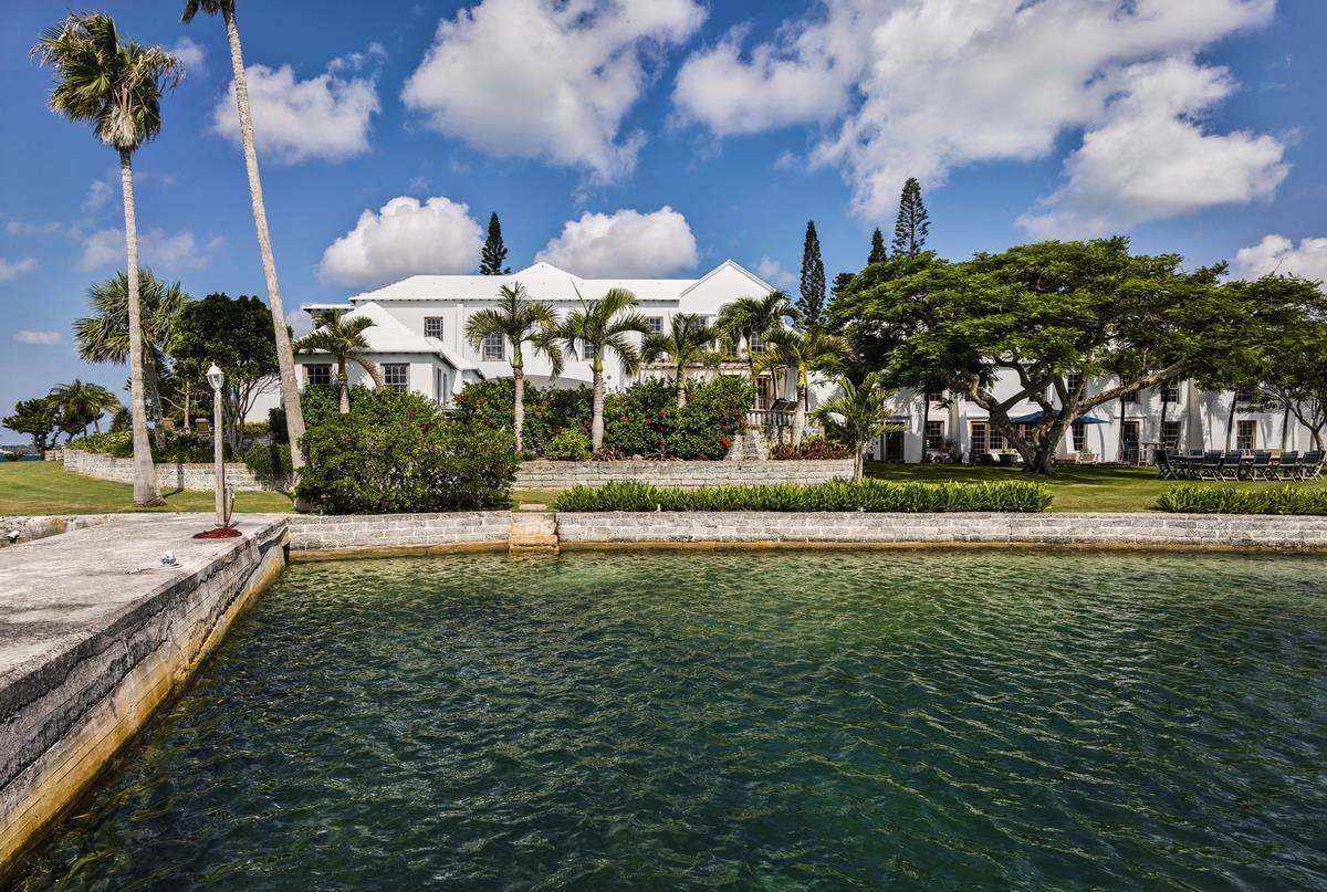 6. Estate for Sale at Windsong On Riddell's Bay Windsong On Riddell's Bay, 15 Fairways Road,Bermuda – Sinclair Realty